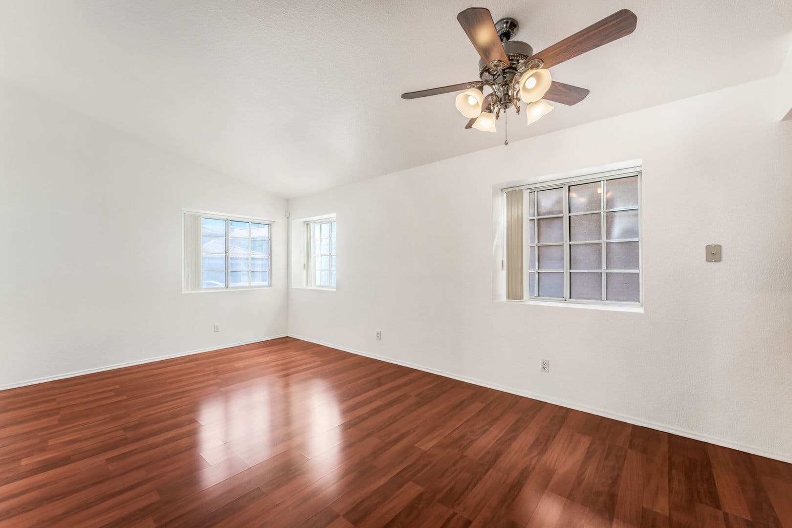 Las Vegas House: 1401 Pacific Terrace Drive