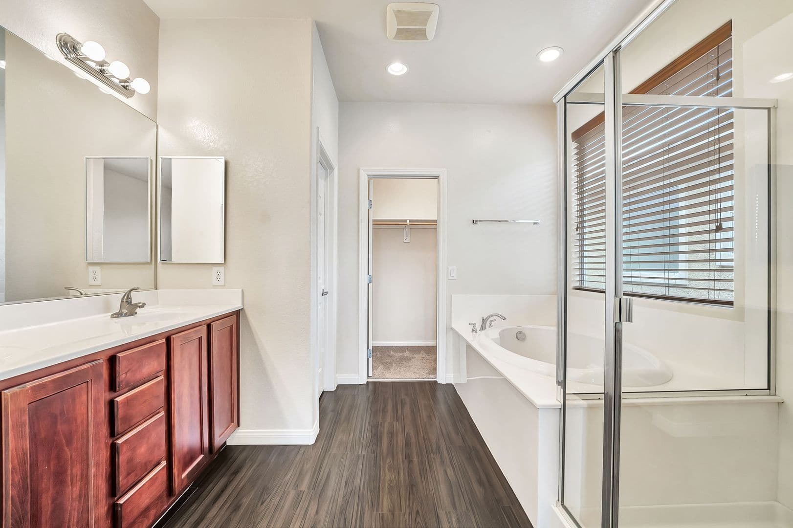 Las Vegas House: 168 Red Tee Lane