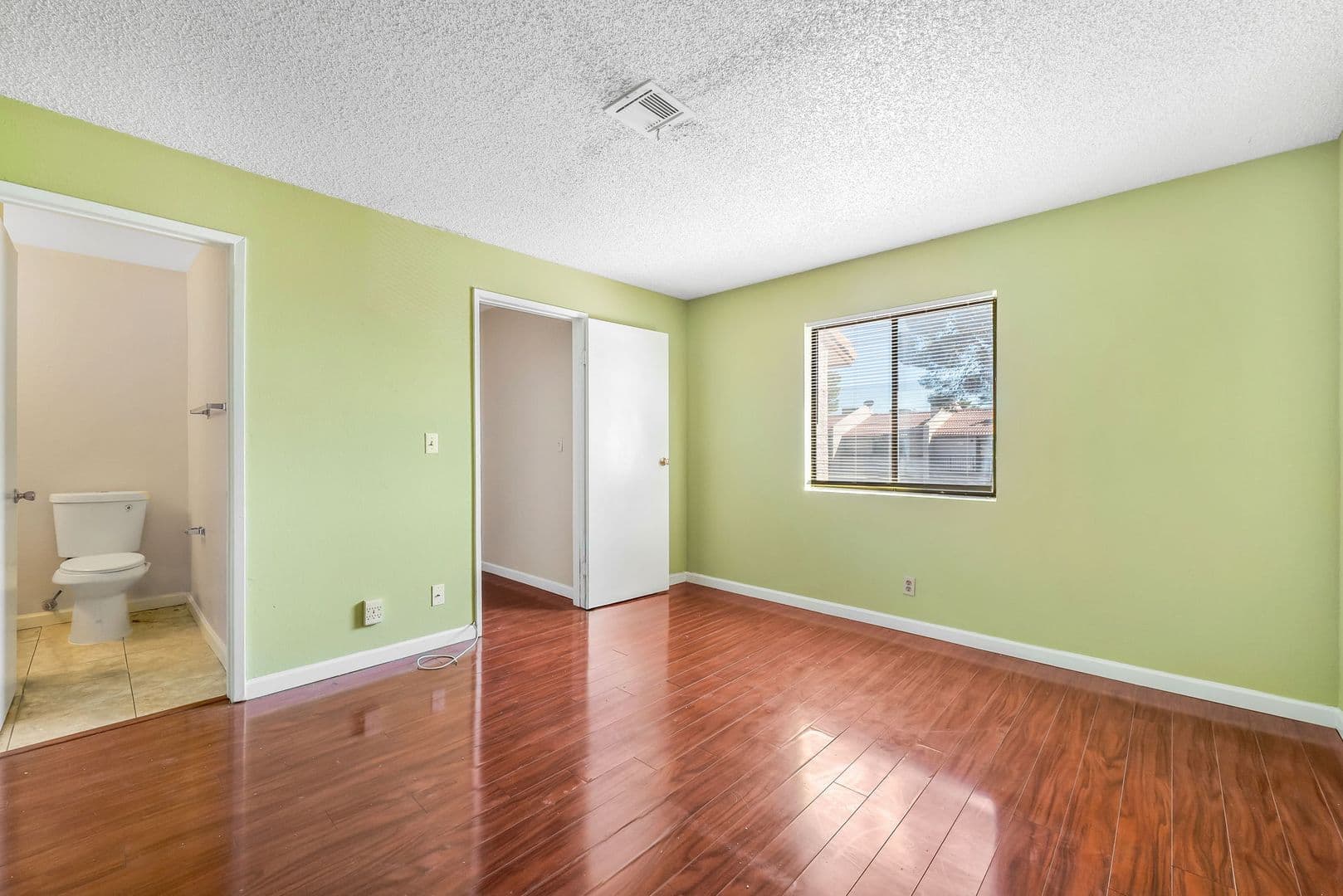 Las Vegas House: 5264 Child Ct #92
