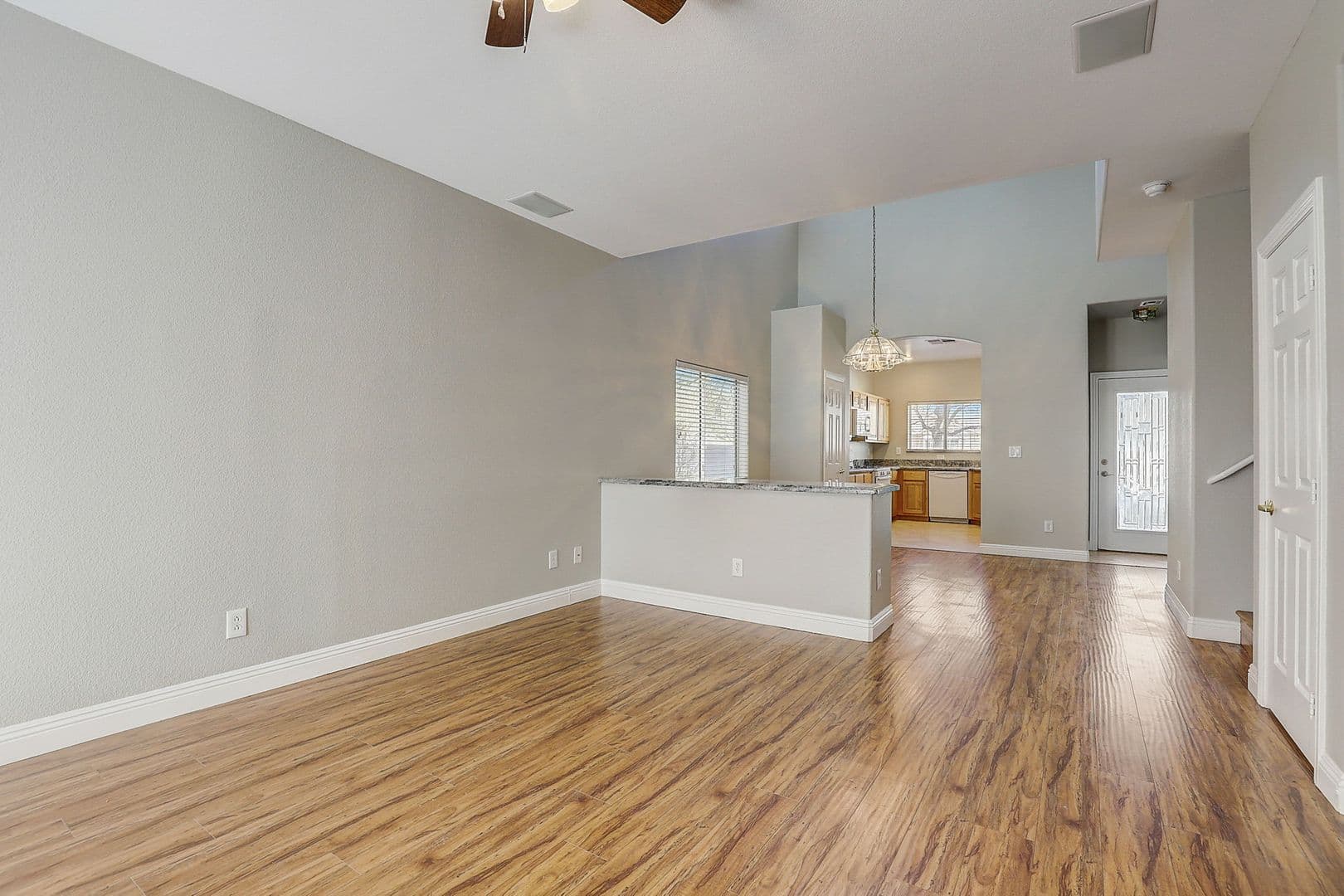 Henderson House: 1172 Drowsy Water Ct