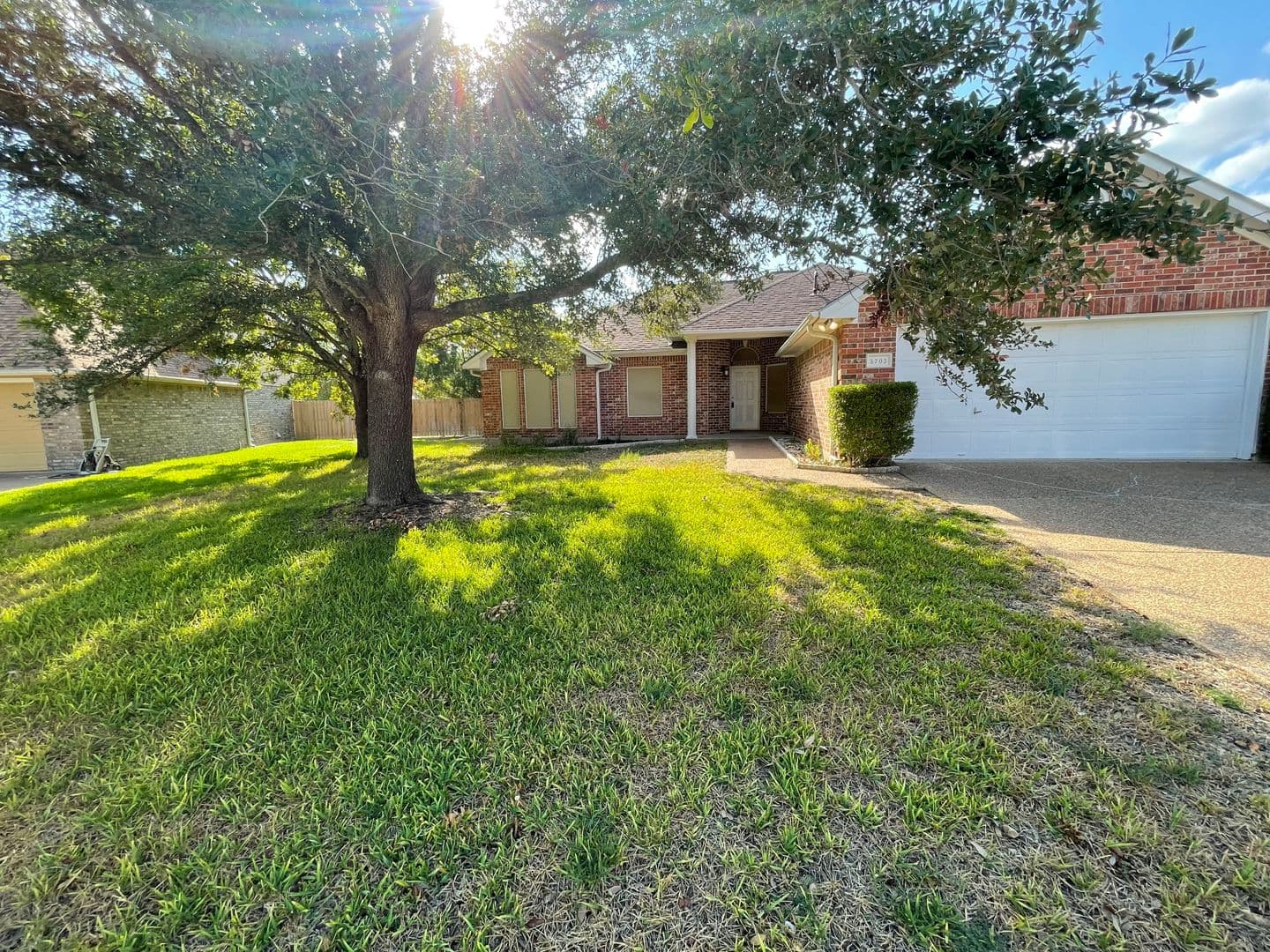 Bryan House: 5703 Timberton