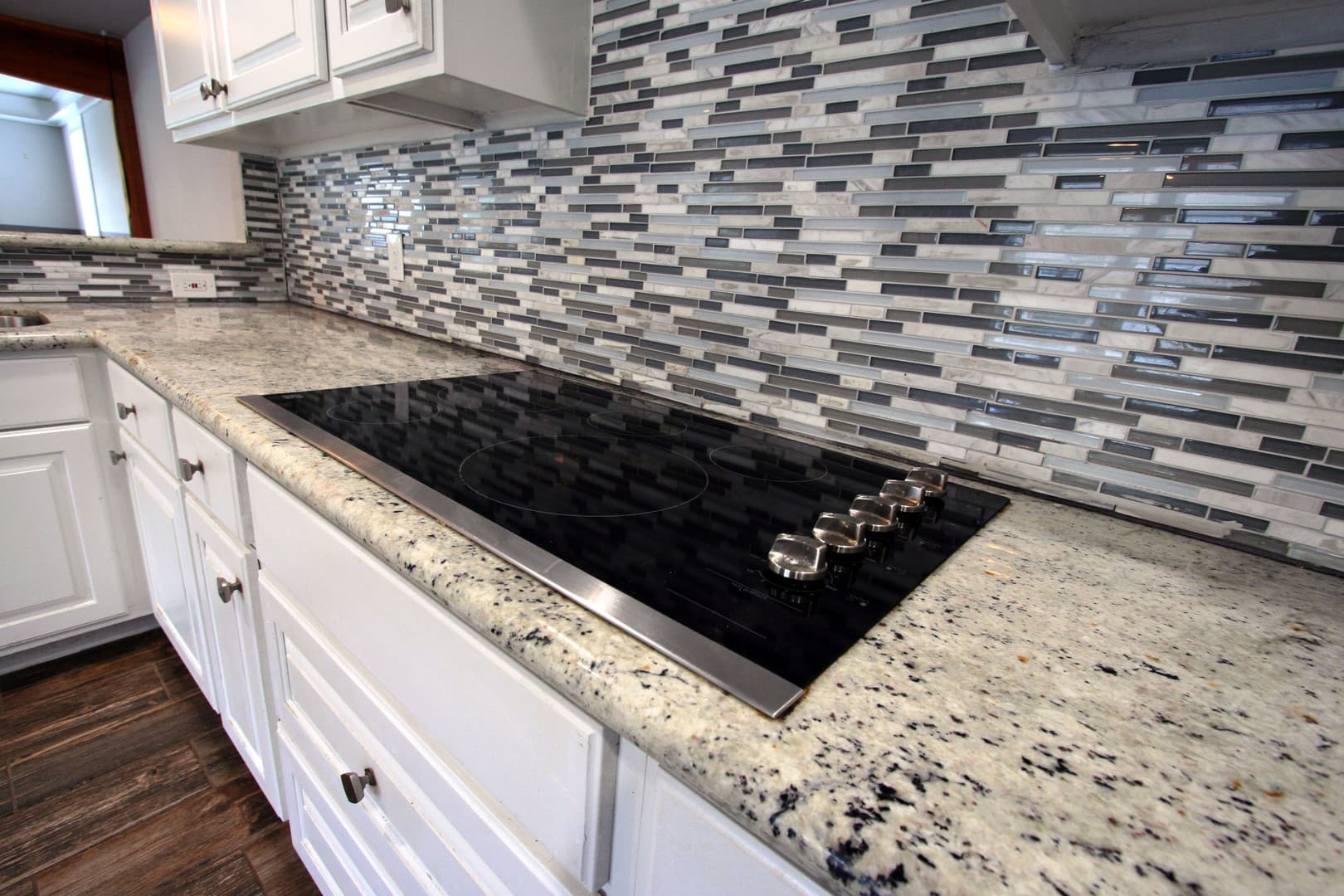 College Station House: 305 Gilchrist