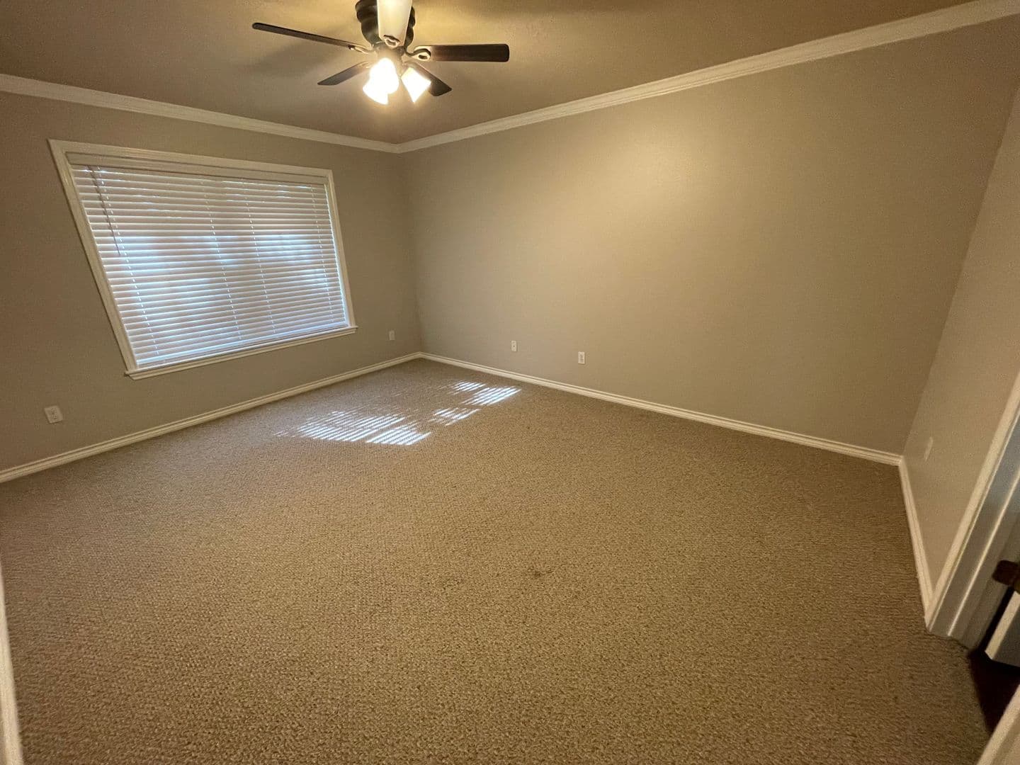 Bryan House: 5703 Timberton