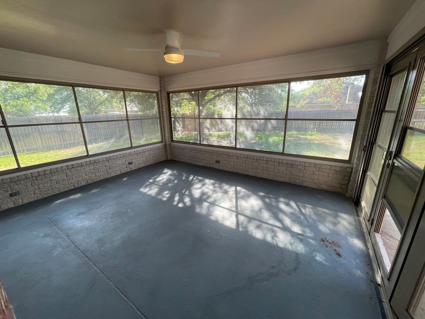 Bryan House: 5703 Timberton