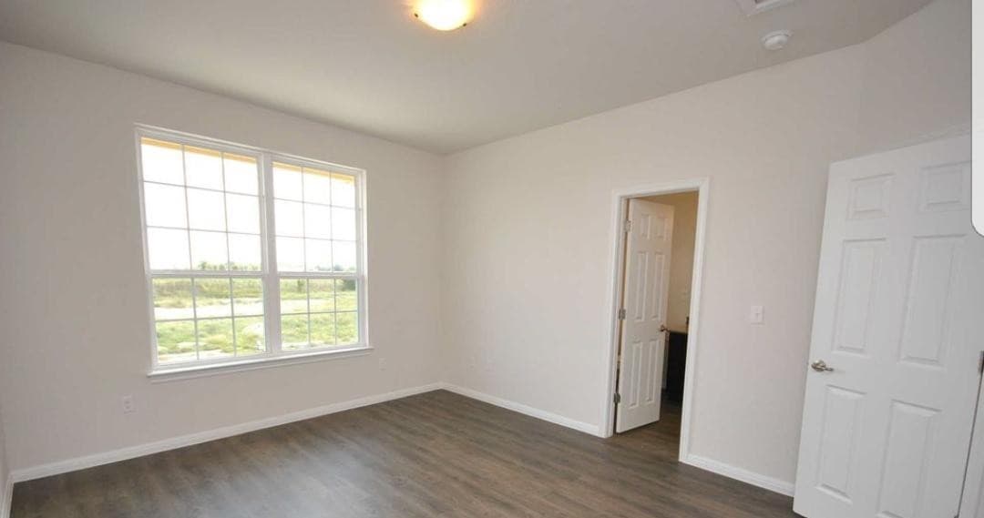 HUTTO Townhome: 1020 Muirfield Bend Drive