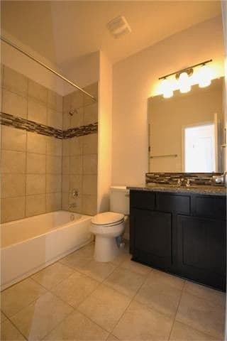 HUTTO Townhome: 1020 Muirfield Bend Drive