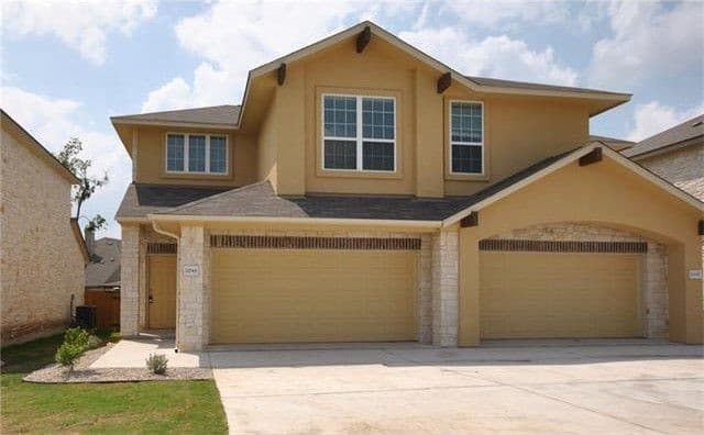 HUTTO Townhome: 1020 Muirfield Bend Drive