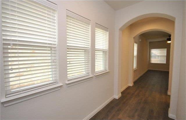 HUTTO Townhome: 1020 Muirfield Bend Drive