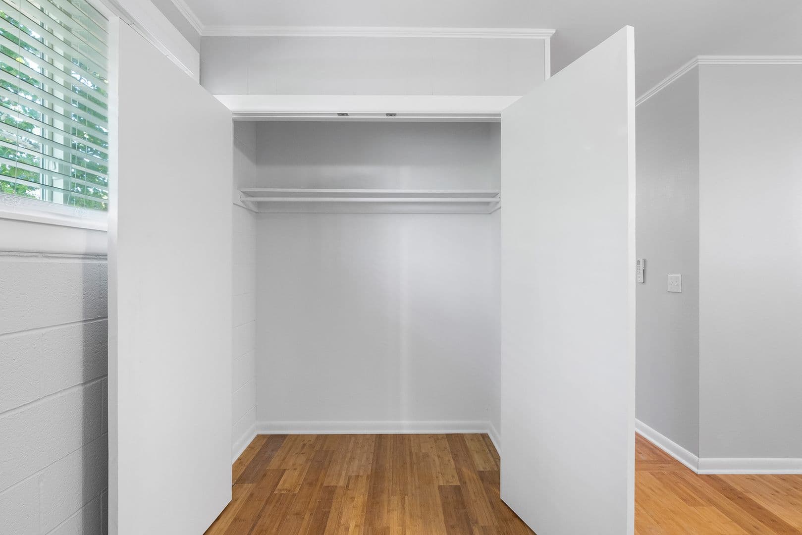 Fayetteville Apartment: 722-758 W Taylor St