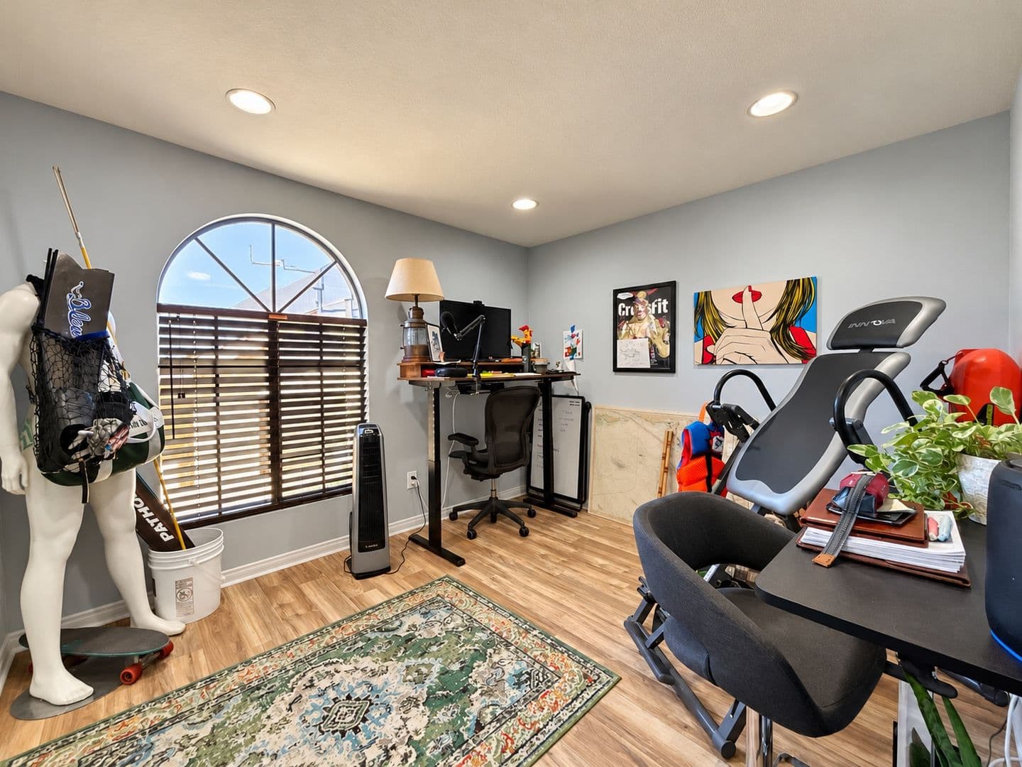 Long Beach Condo: 1509 Stanley Ave