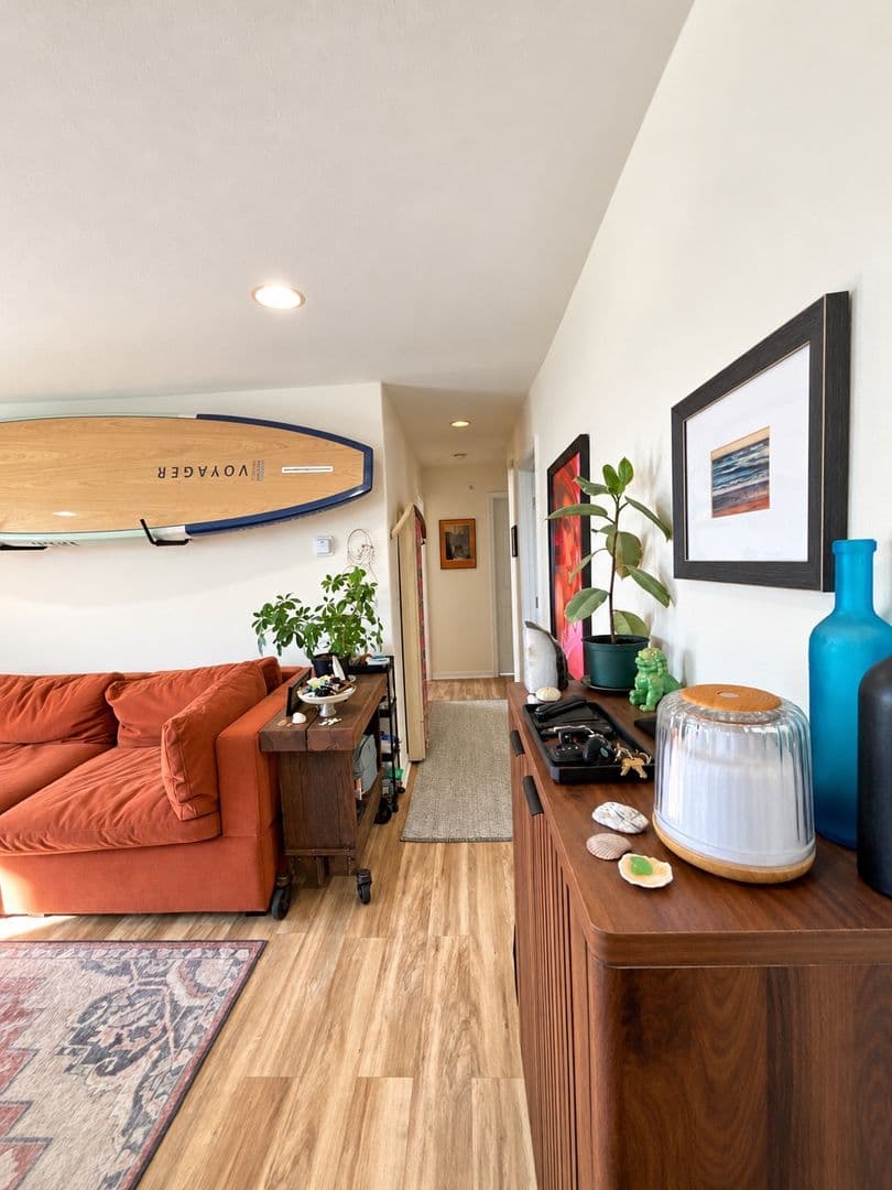 Long Beach Condo: 1509 Stanley Ave