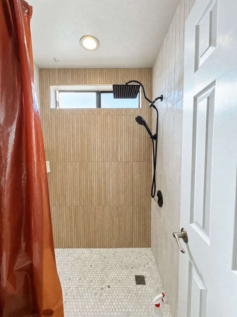 Long Beach Condo: 1509 Stanley Ave