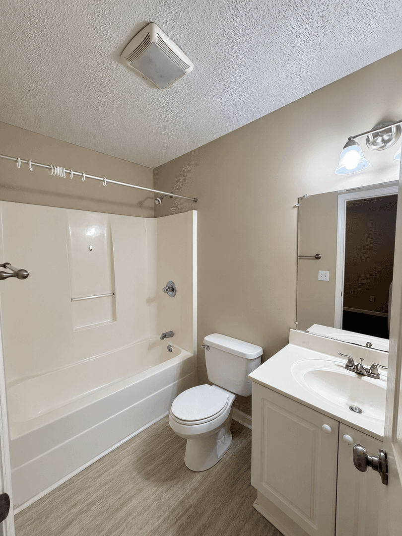 Pawleys Island Apartment: 40 Brandy Mill Way