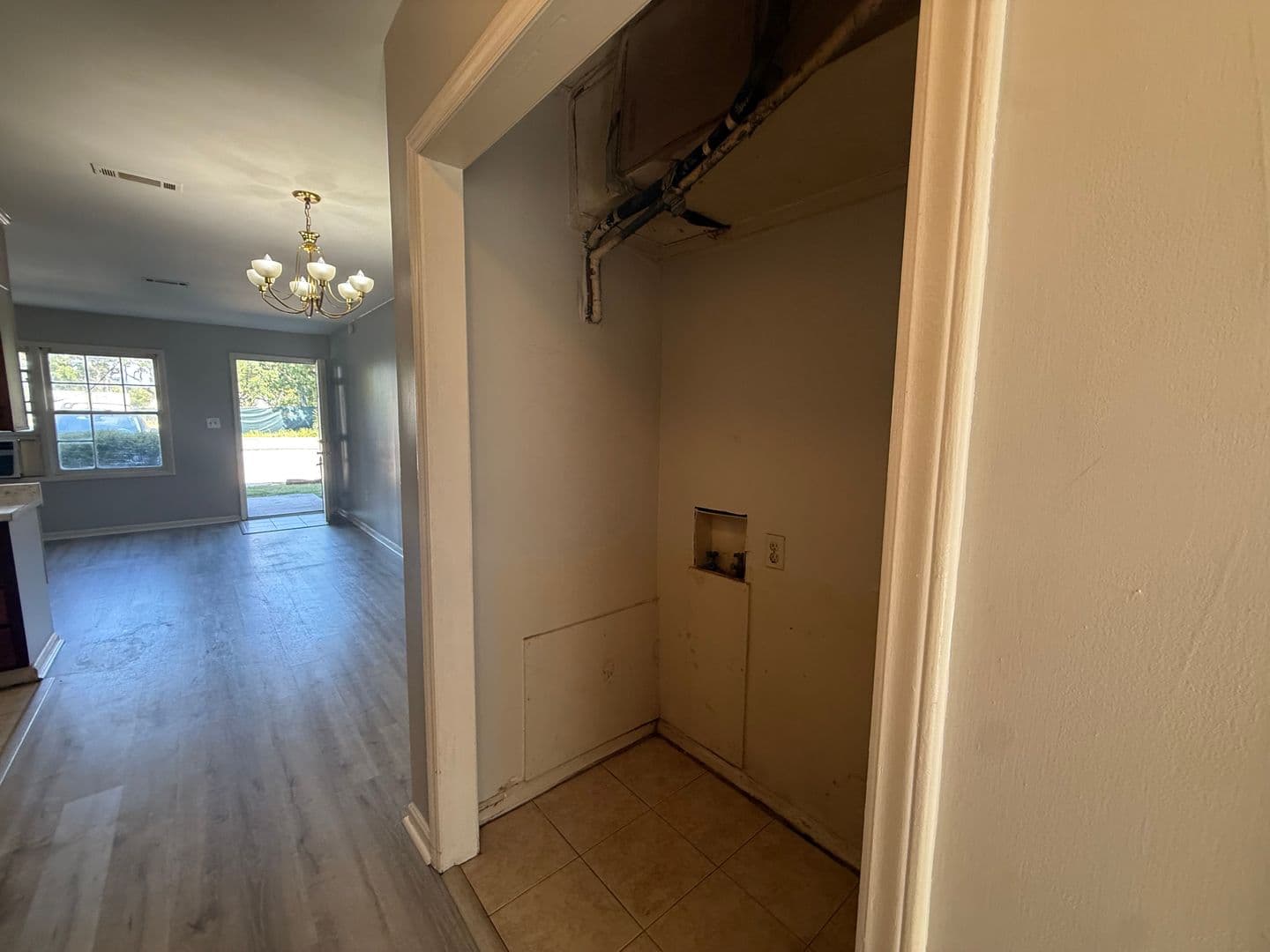 Myrtle Beach Apartment: 405 19th Ave. N.