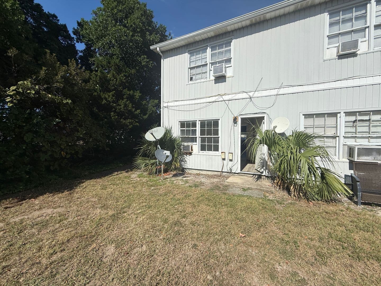 Myrtle Beach Apartment: 405 19th Ave. N.