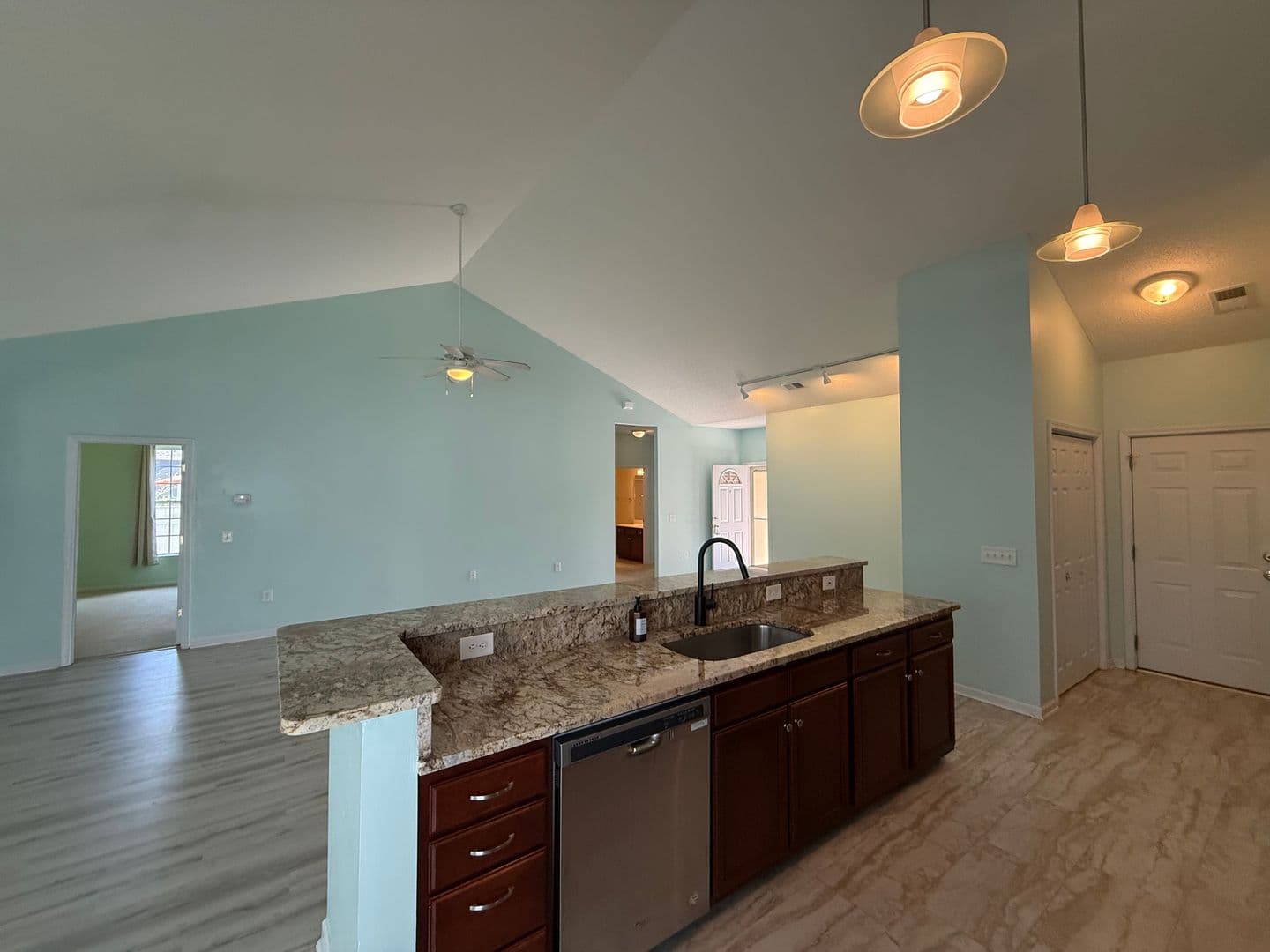 Myrtle Beach House: 2302 Clandon Dr