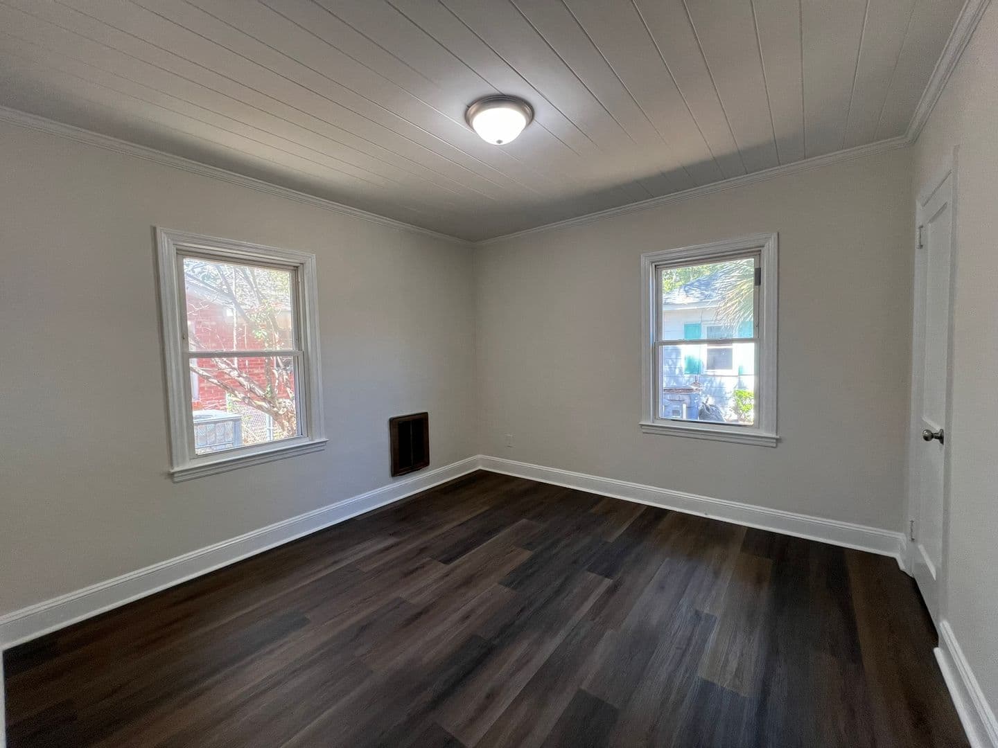 Myrtle Beach Apartment: 508 29th Ave. N.