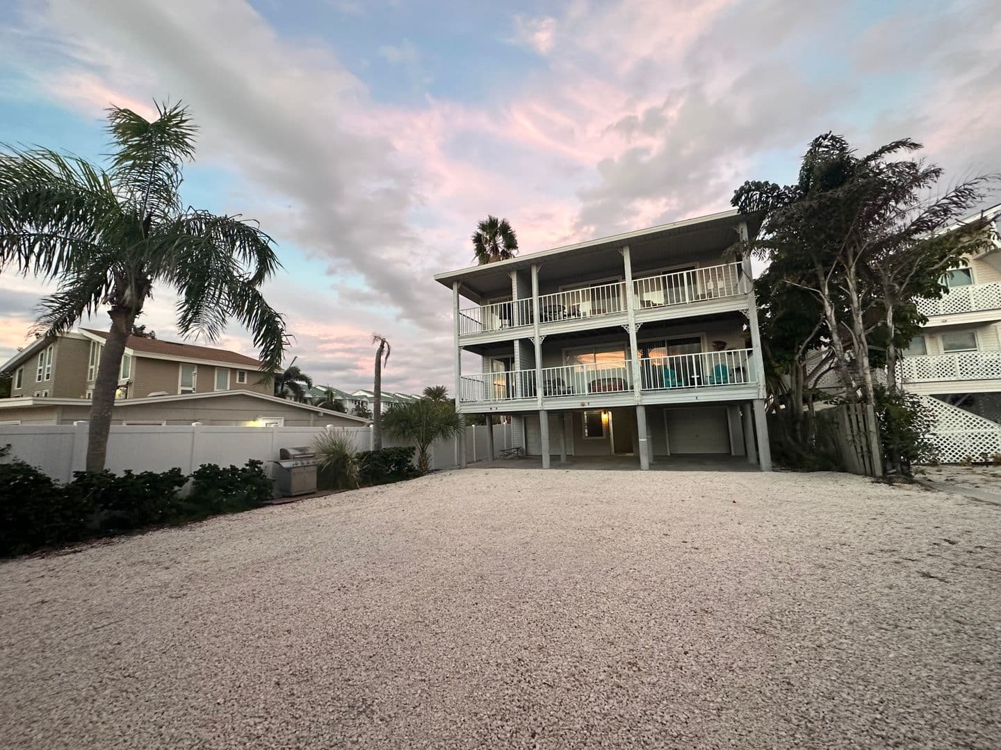 Indian Rocks Beach Apartment: 19804 Gulf Blvd.