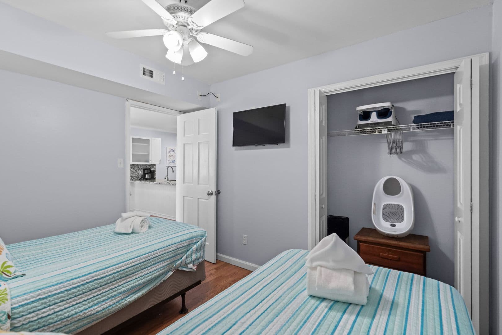 Murrells Inlet House: 1429 N Waccamaw Dr