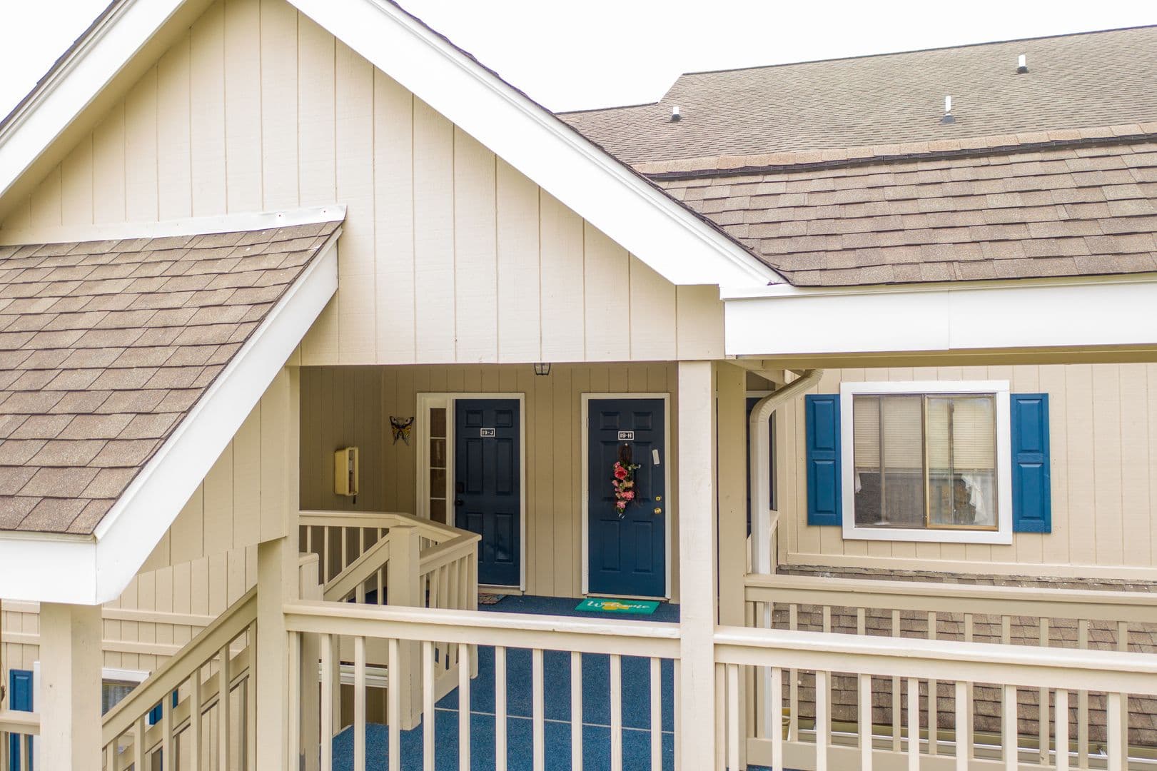 Surfside Condo: 1860 Auburn Lane
