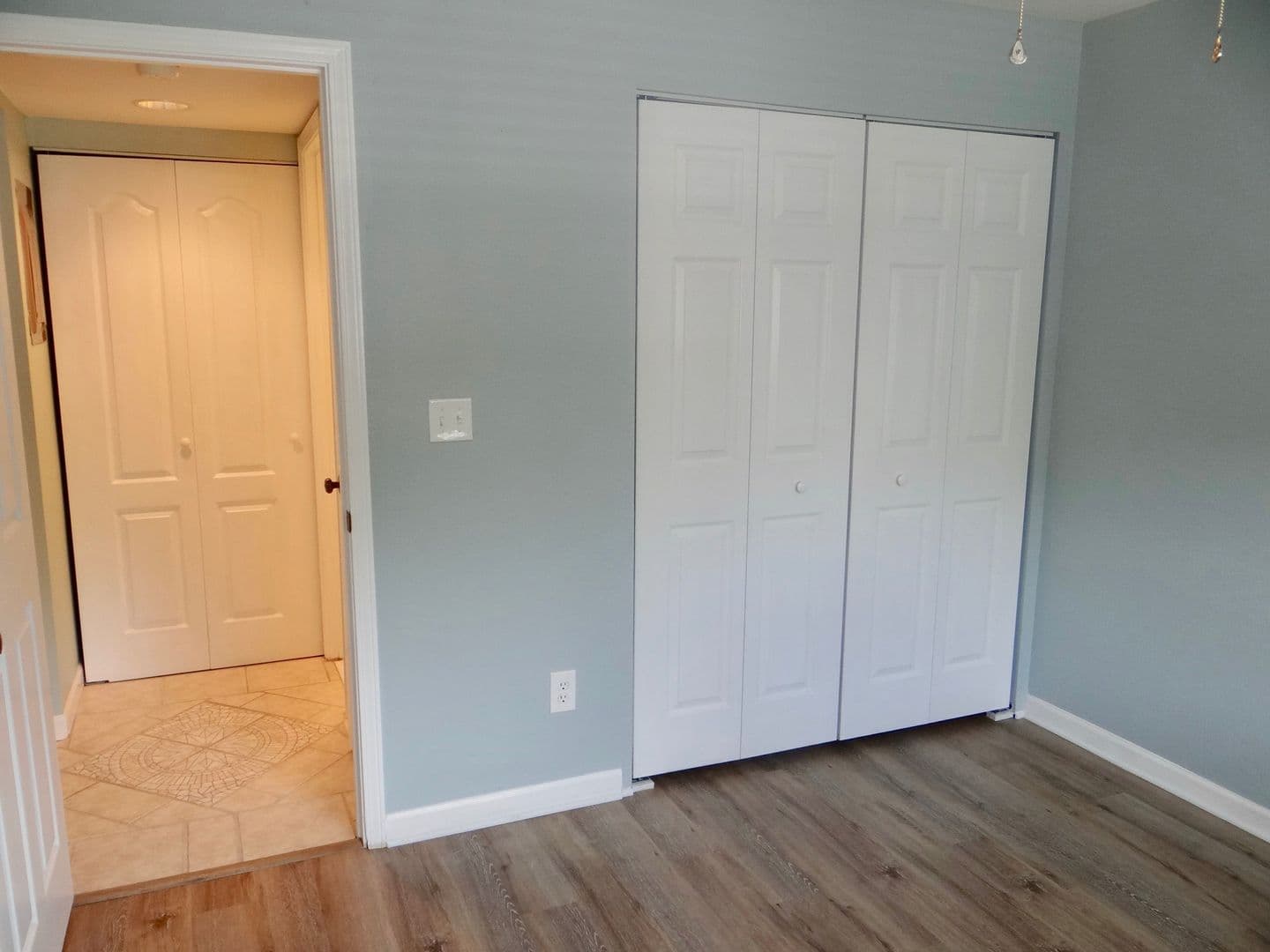 Surfside Beach House: 1101 2nd Ave N.