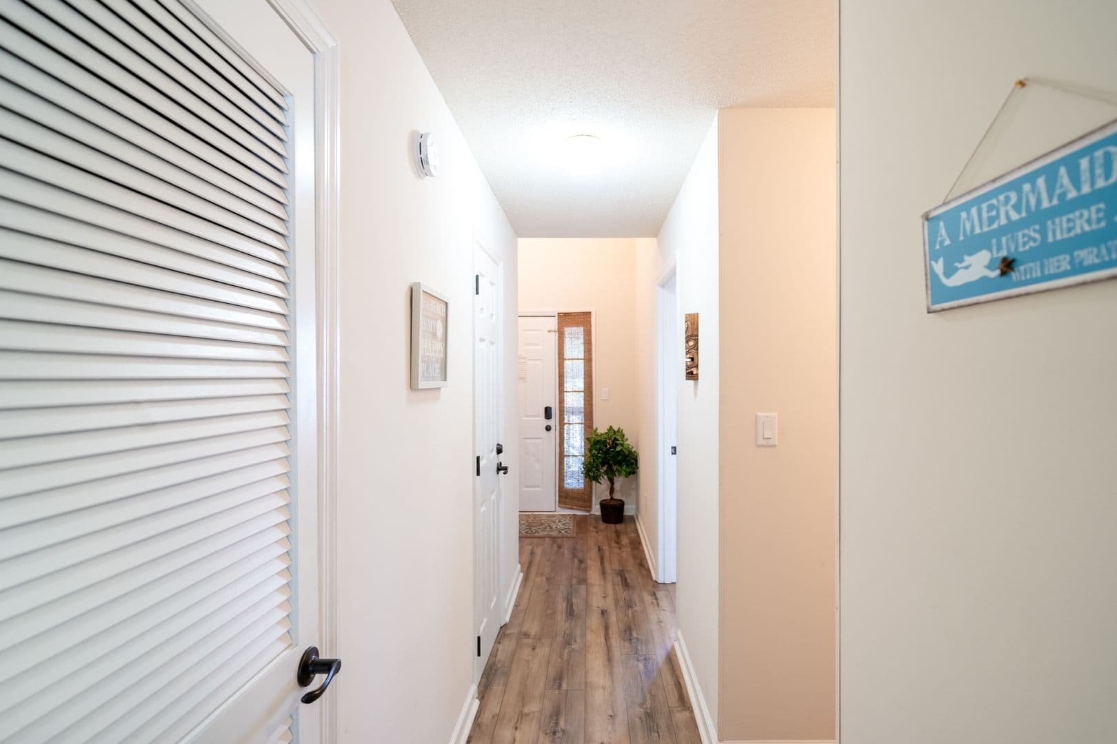 Surfside Condo: 1860 Auburn Lane