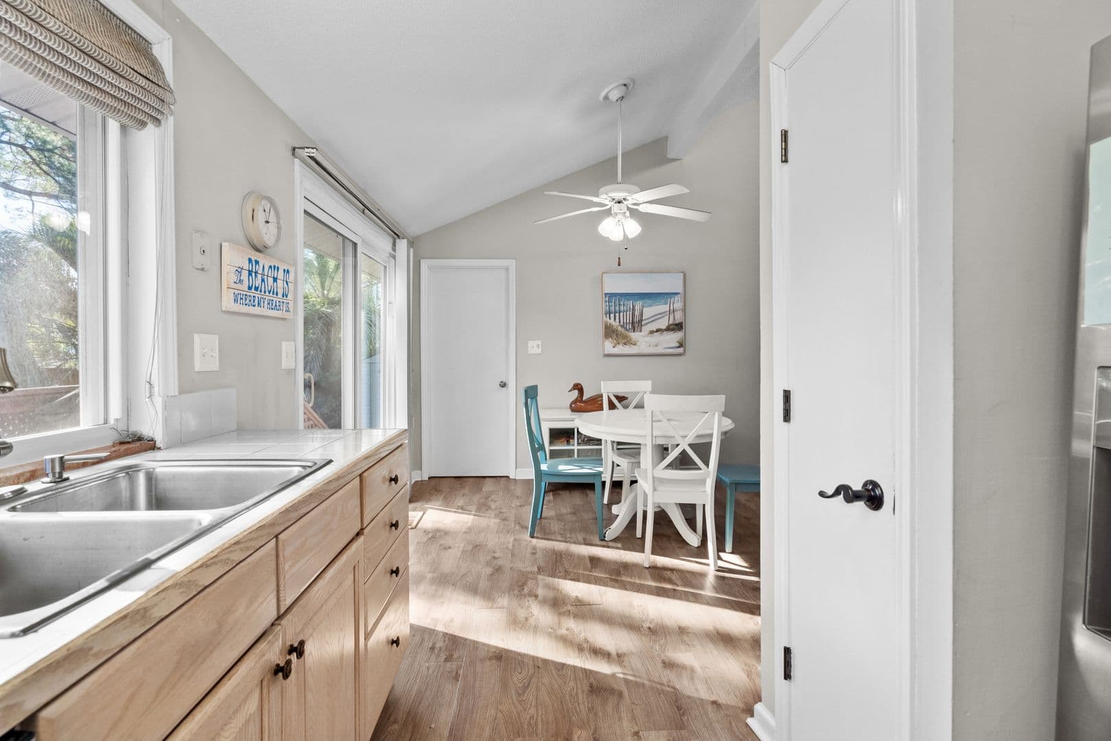 Surfside Beach House: 505 Plantation Drive