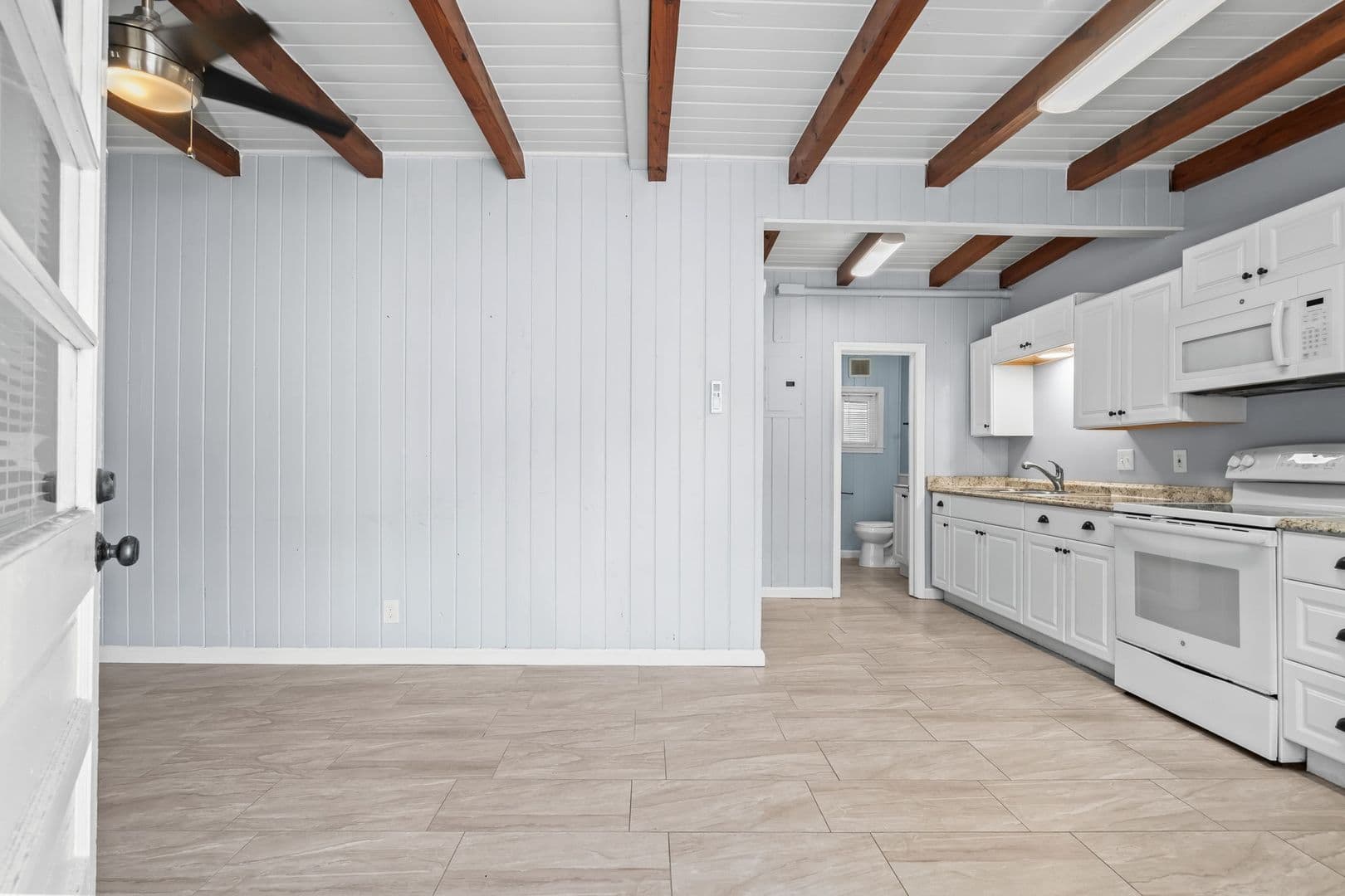 North Myrtle Beach Apartment: 3402 Turner Street