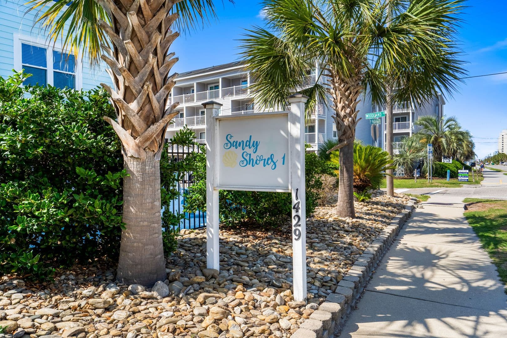 Murrells Inlet House: 1429 N Waccamaw Dr