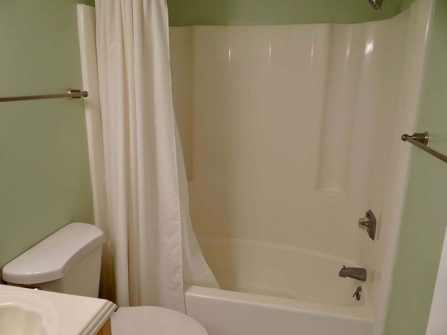 Surfside Beach House: 1101 2nd Ave N.