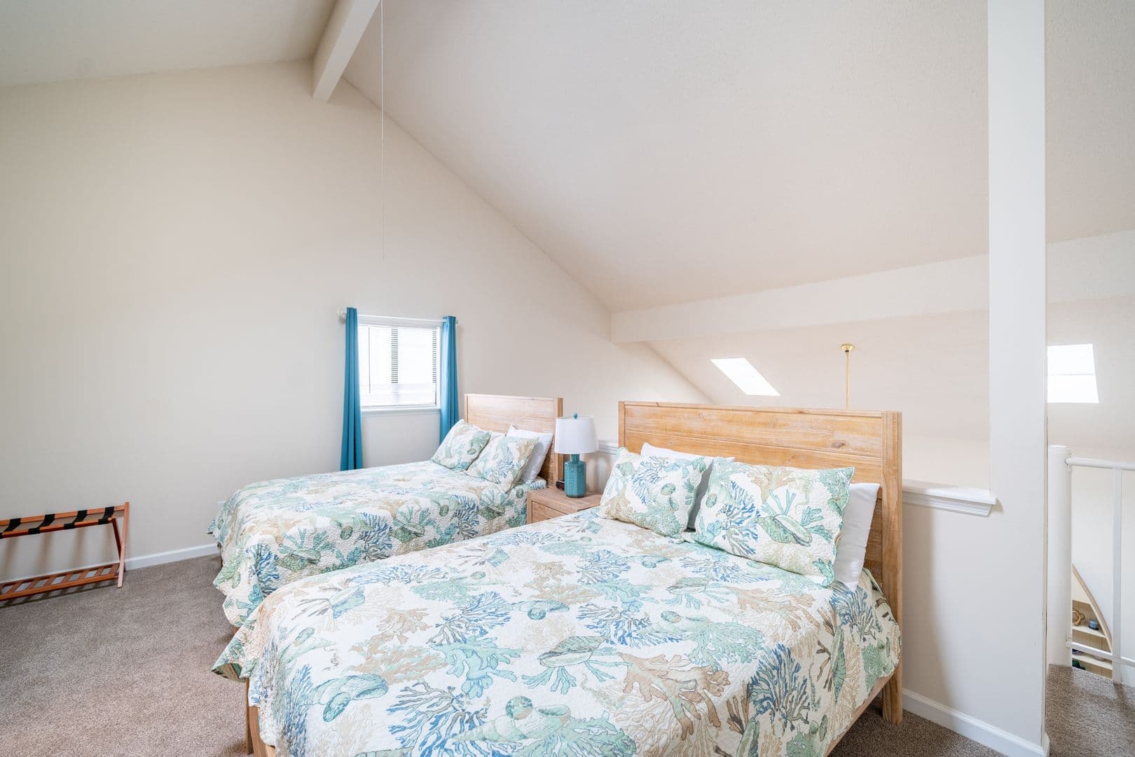 Surfside Condo: 1860 Auburn Lane