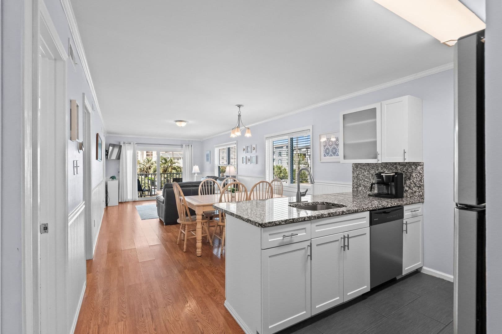 Murrells Inlet House: 1429 N Waccamaw Dr
