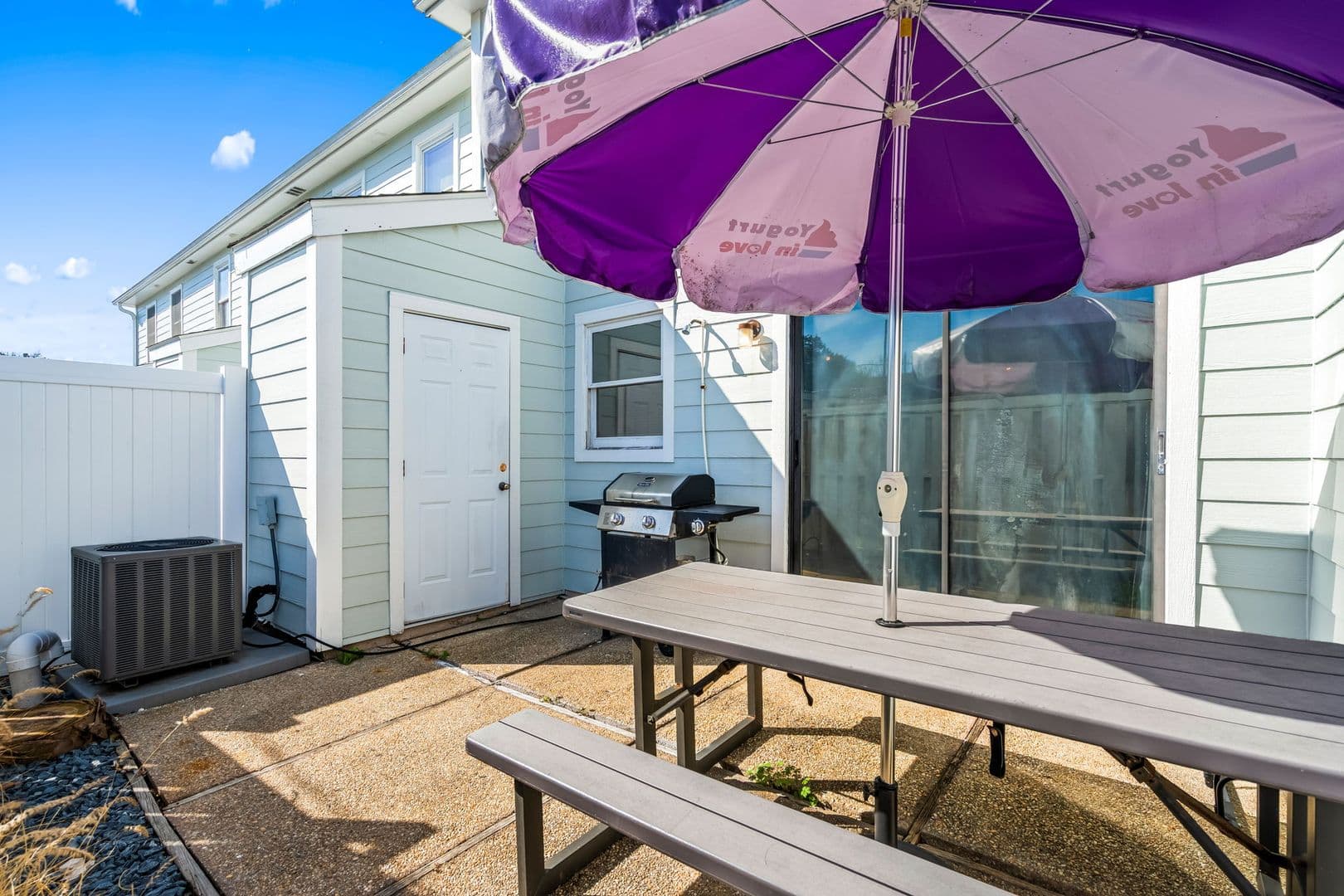Myrtle Beach House: 405 13th Ave S