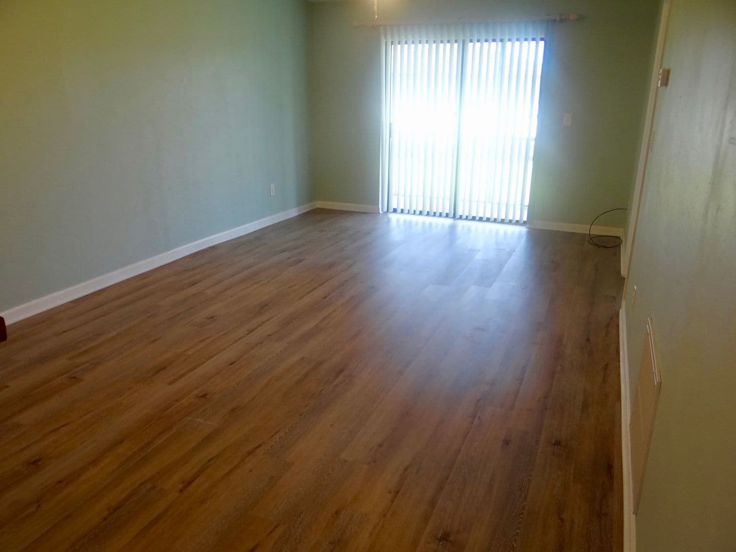 Surfside Beach House: 1101 2nd Ave N.