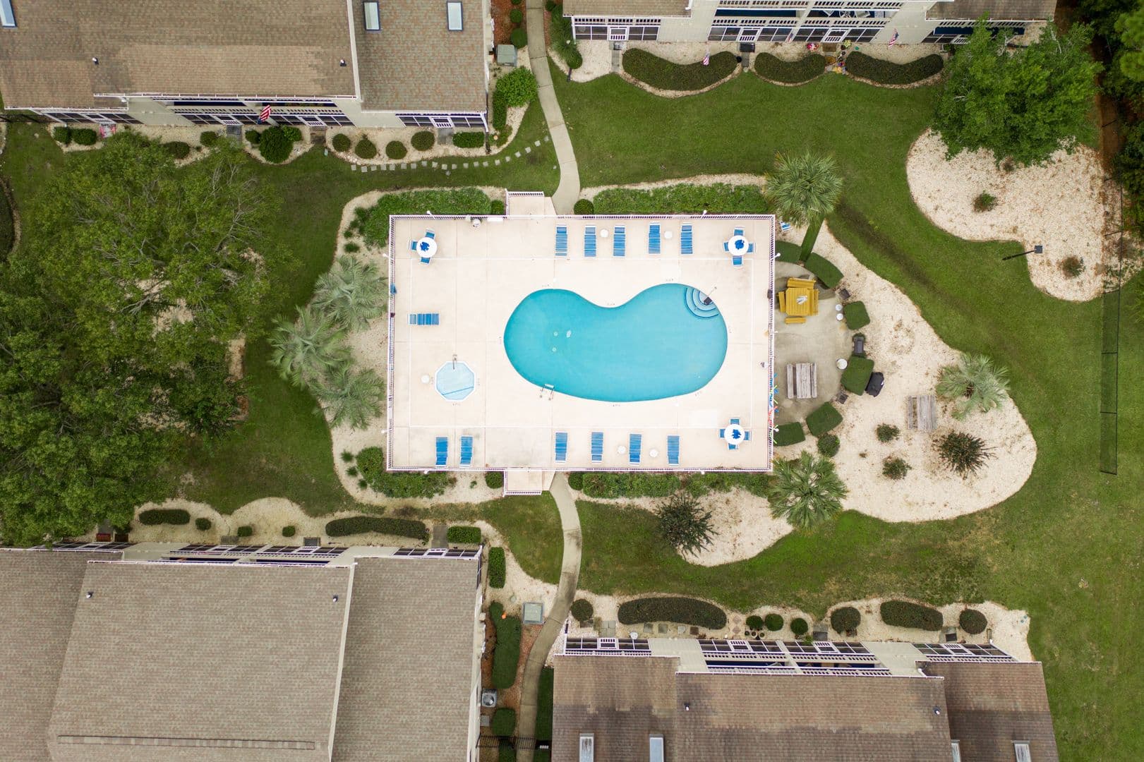 Surfside Condo: 1860 Auburn Lane