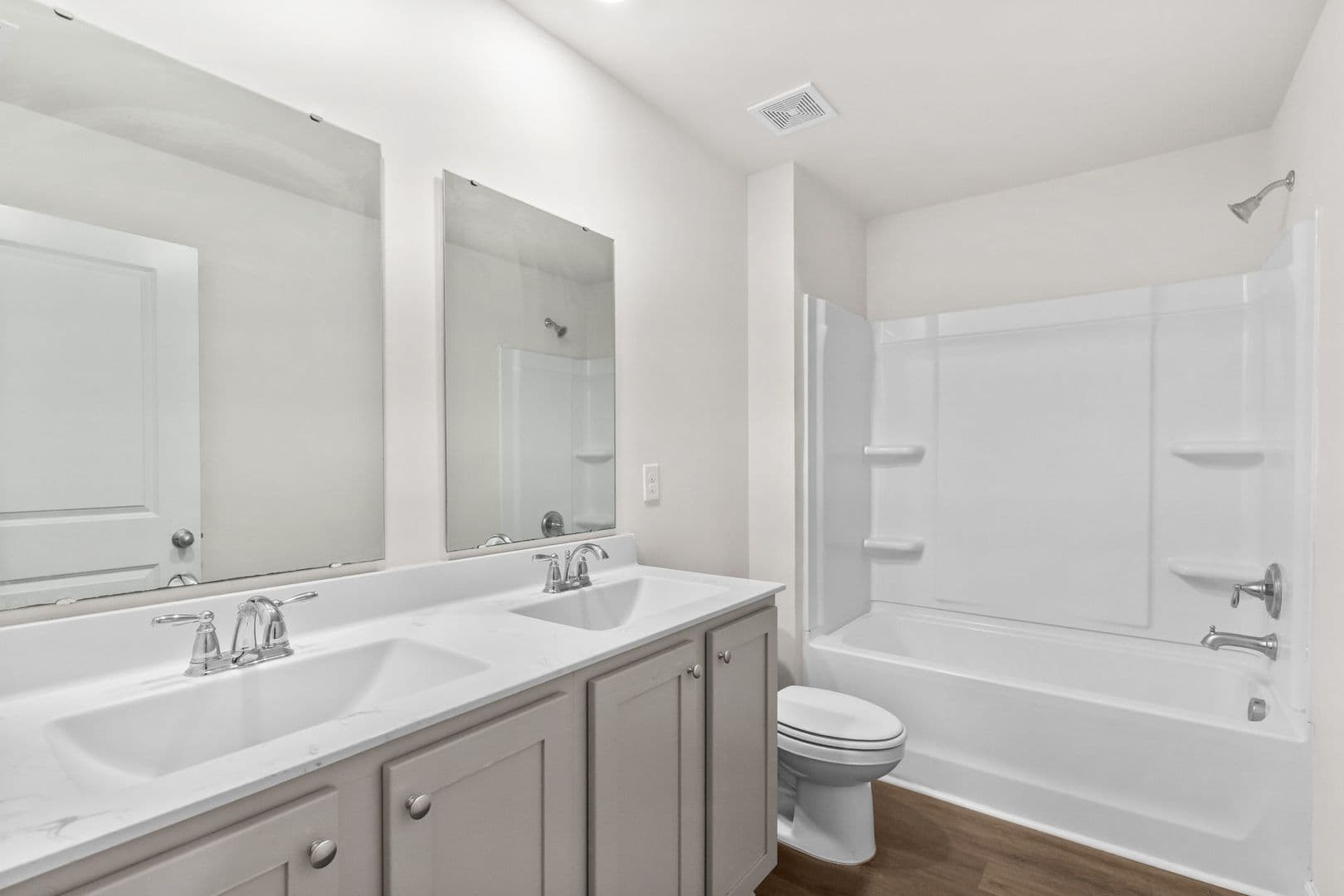 Myrtle Beach House: 531 Meadowgrass Ct