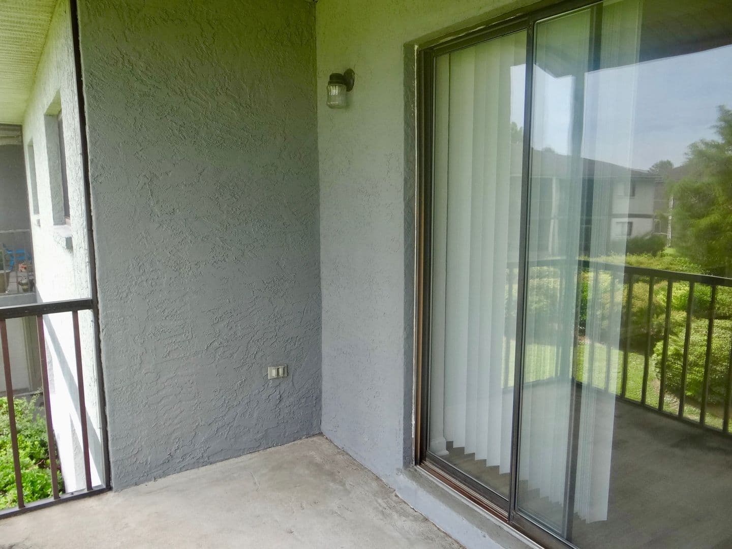 Surfside Beach House: 1101 2nd Ave N.