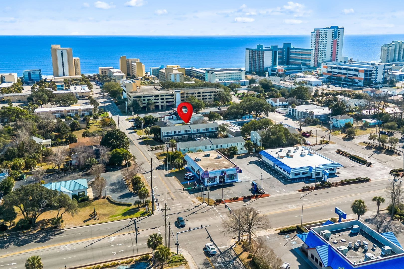 Myrtle Beach House: 405 13th Ave S