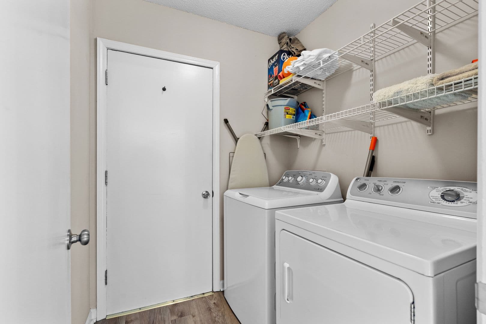 Surfside Beach House: 505 Plantation Drive