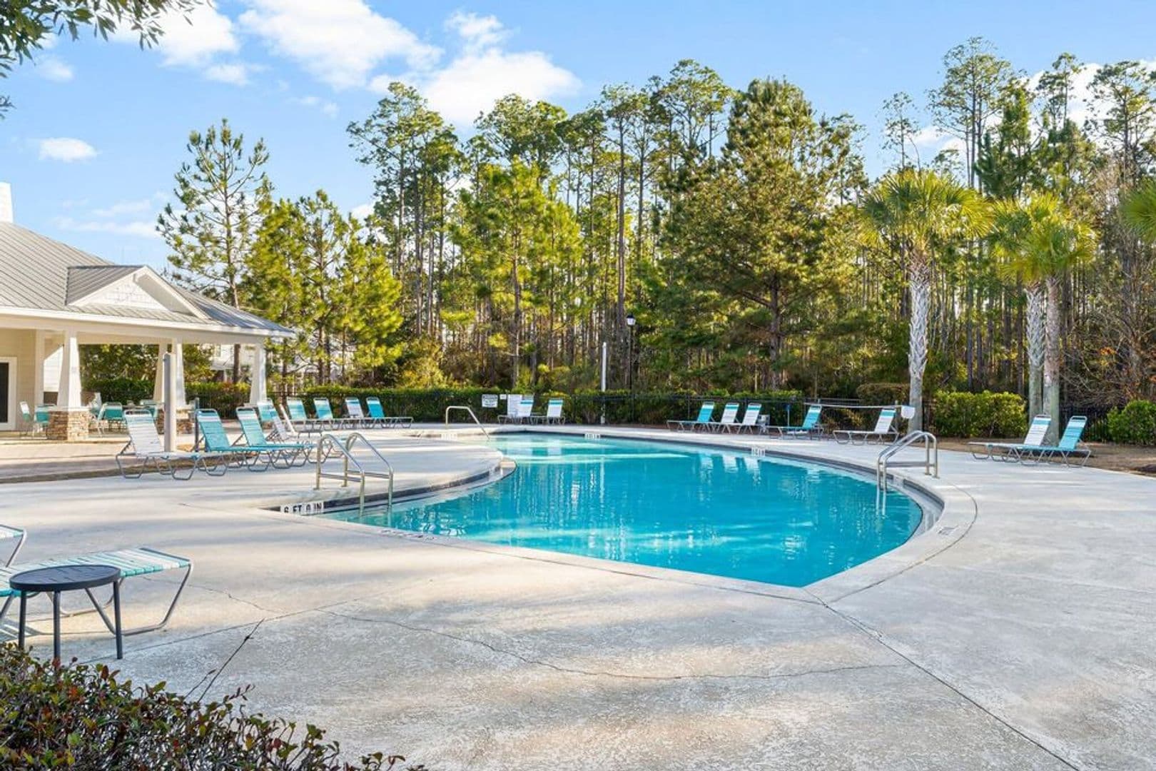 Freeport Apartment: 303 North Sand Palm Road