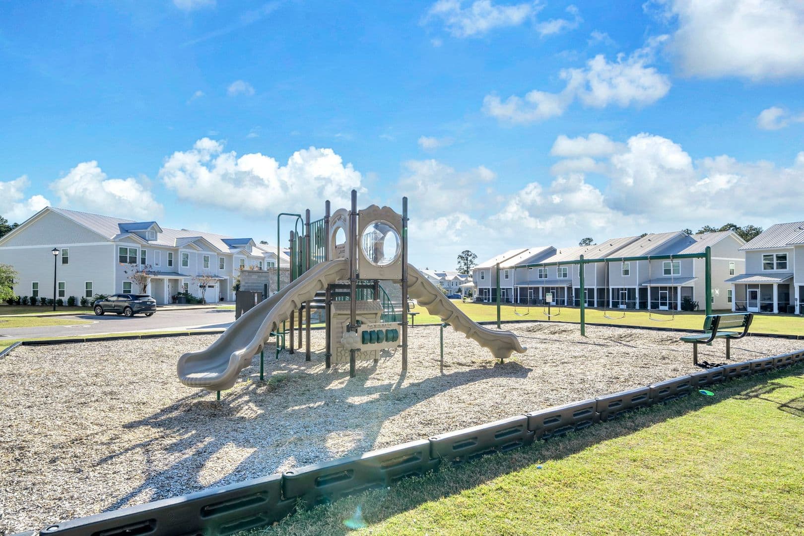 Freeport Townhome: 328 Date Palm Lane