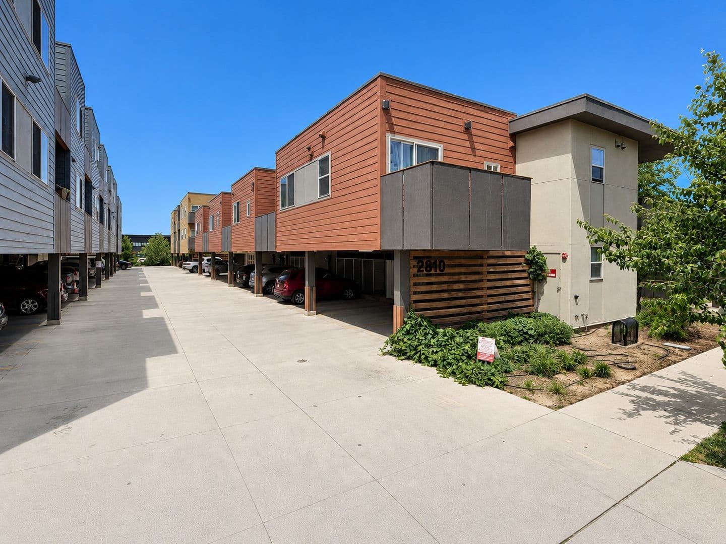 Boulder Apartment: 2820 29th St