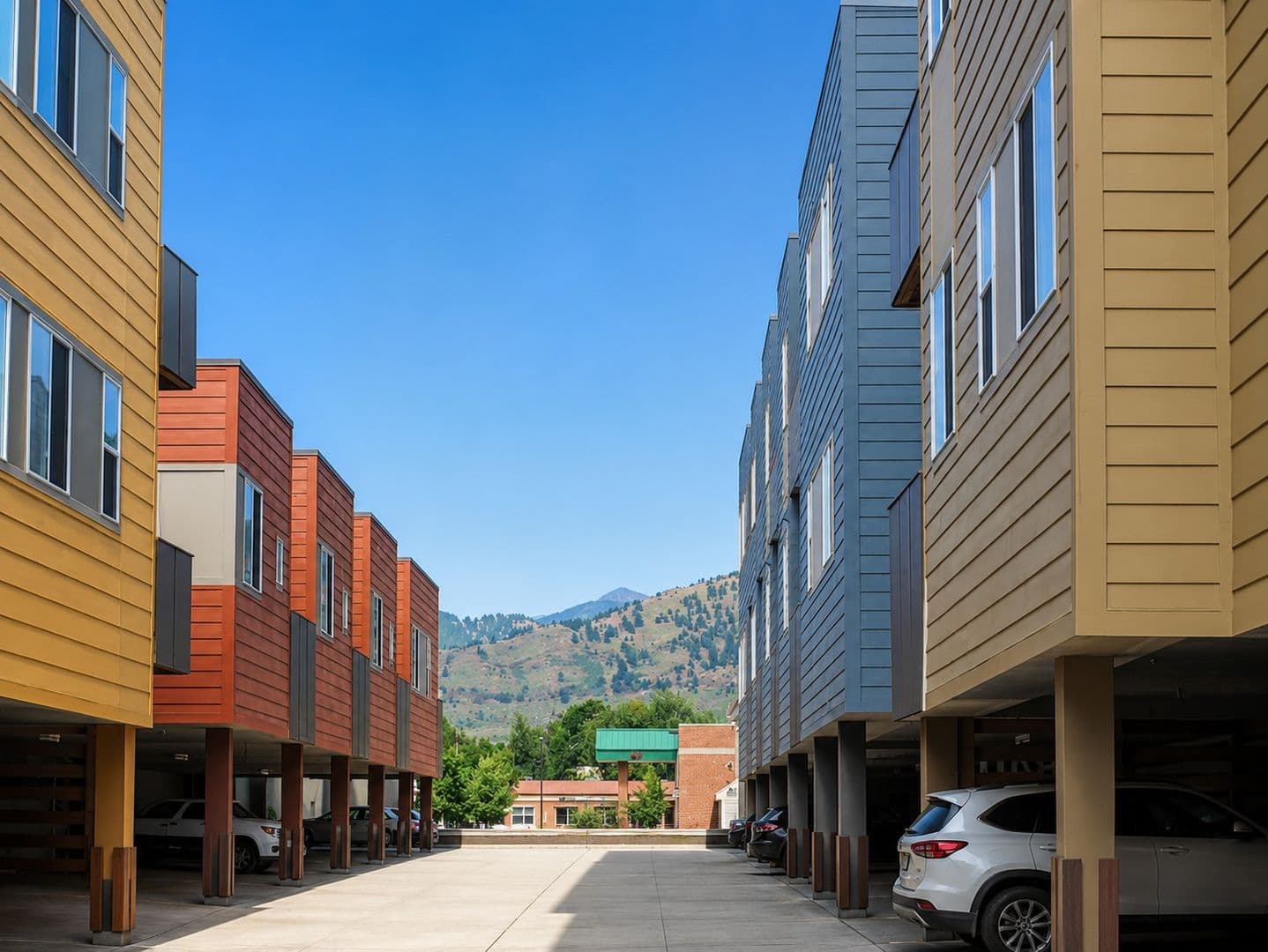 Boulder Apartment: 2820 29th St