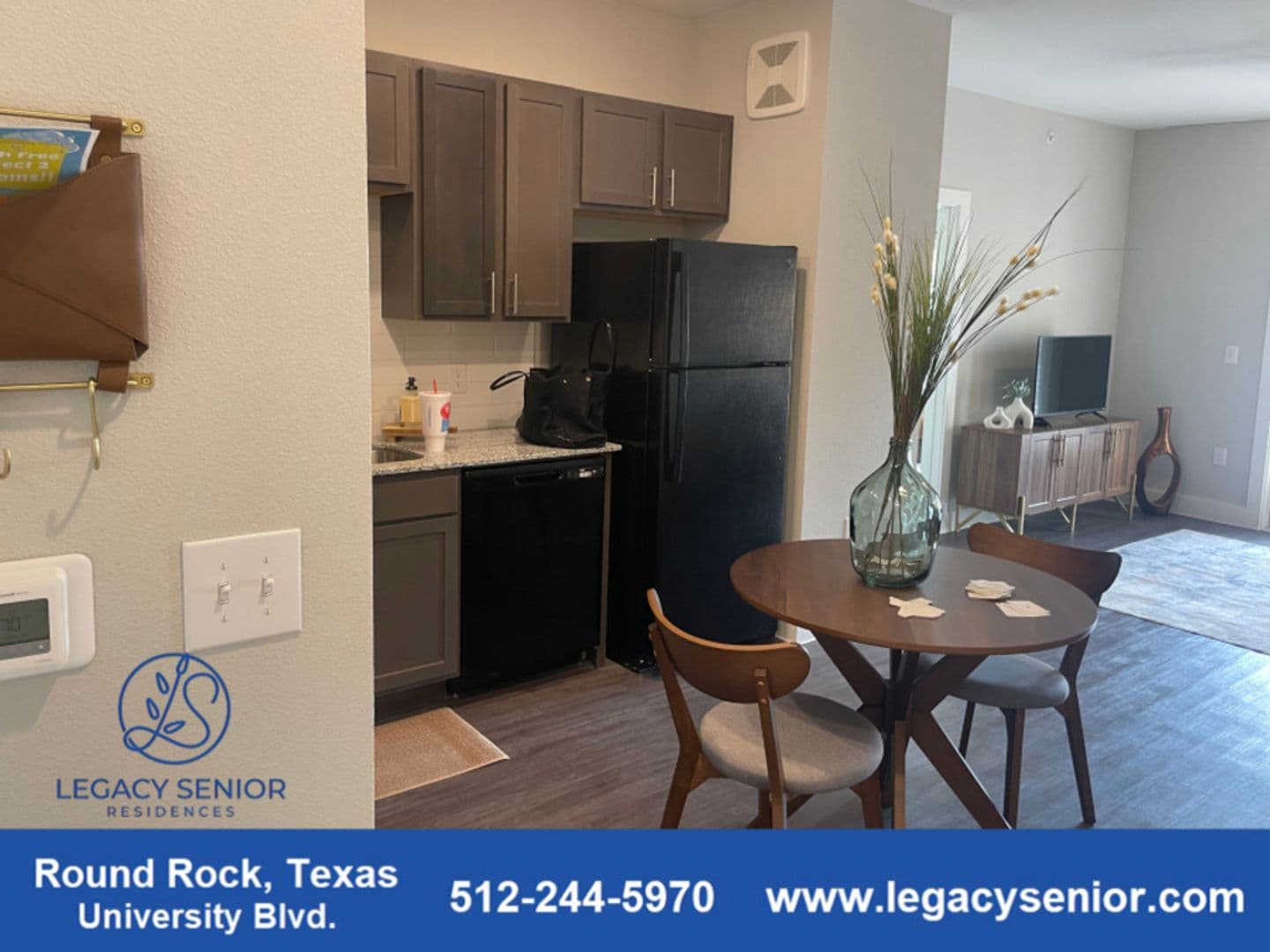 Round Rock Apartment: 1001 University Boulevard