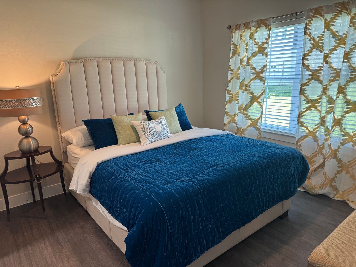 Lockhart Apartment: 2125 Windsor Boulevard