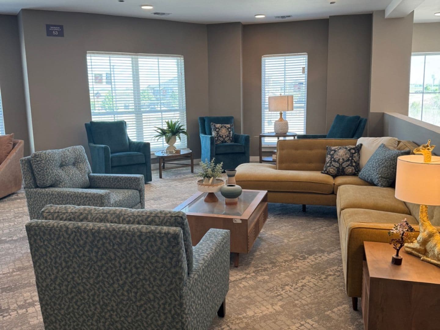 Lockhart Apartment: 2125 Windsor Boulevard