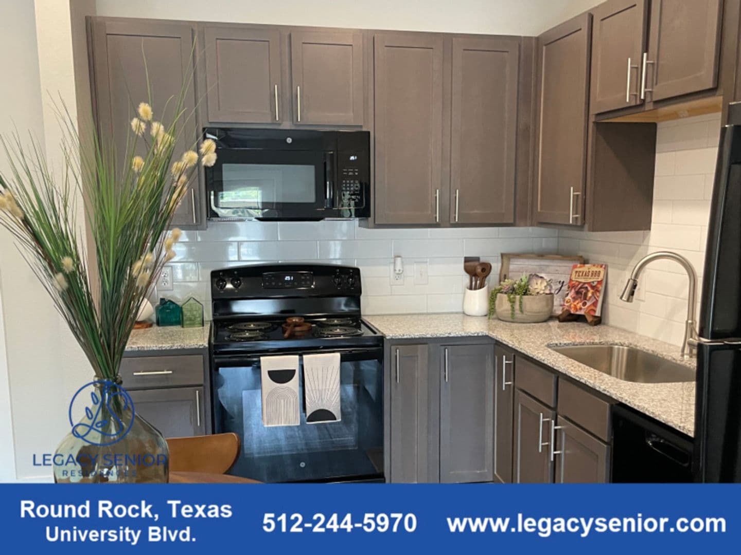 Round Rock Apartment: 1001 University Boulevard