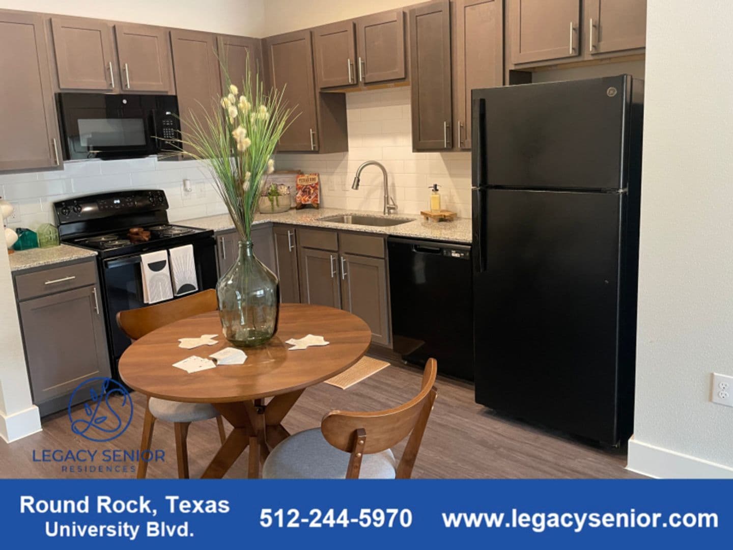 Round Rock Apartment: 1001 University Boulevard