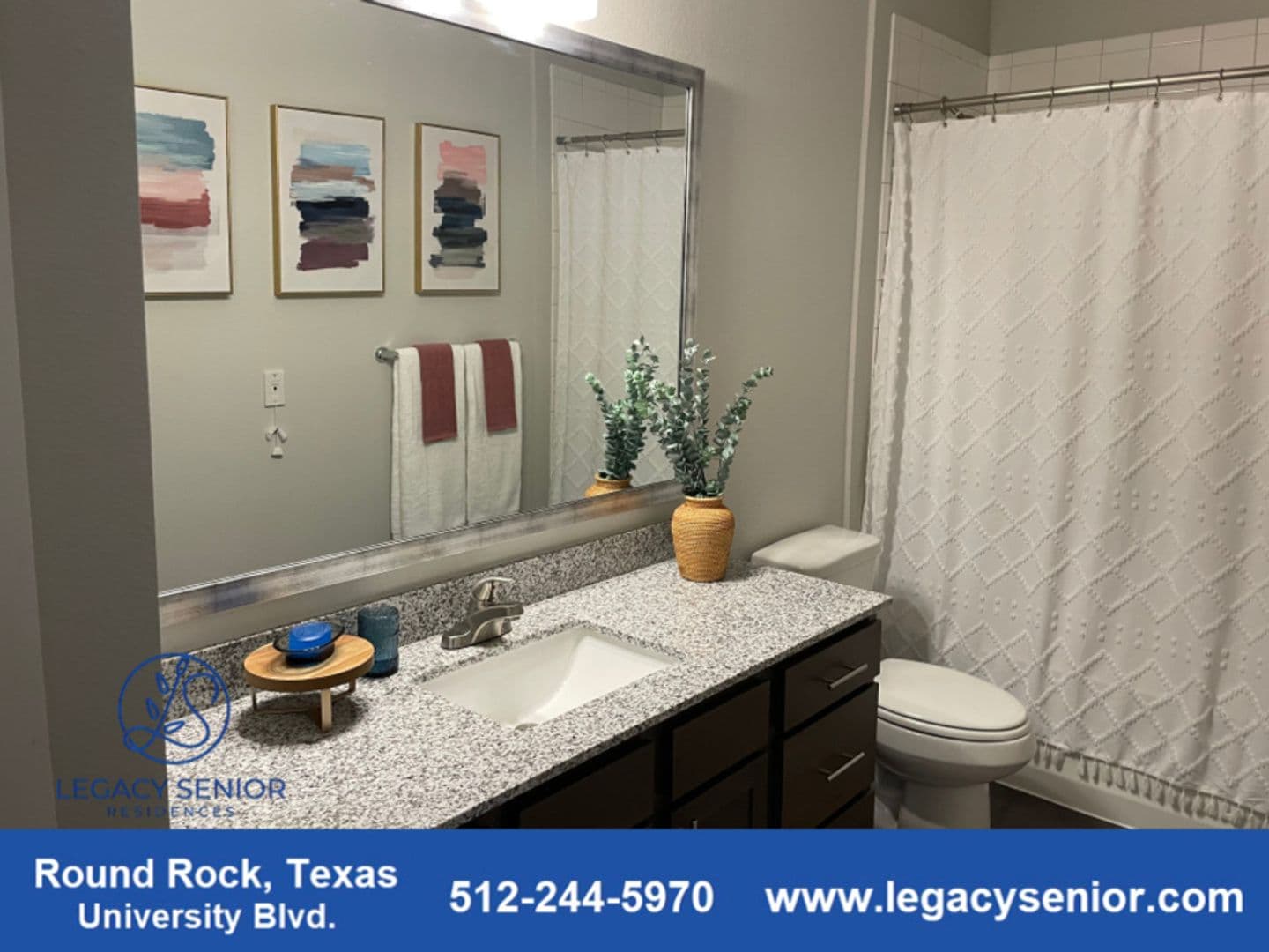 Round Rock Apartment: 1001 University Boulevard
