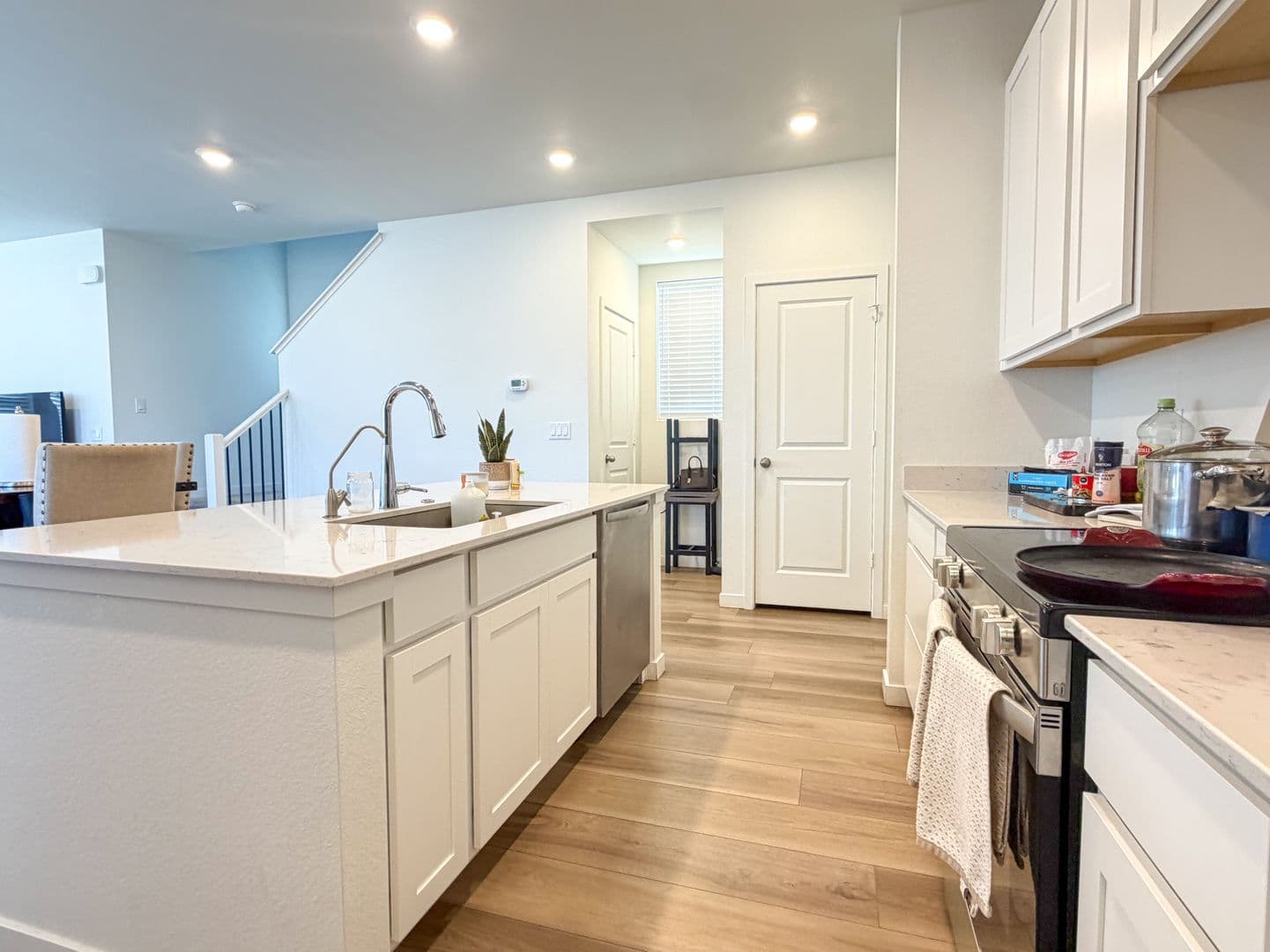 Bennett House: 239 Adams St